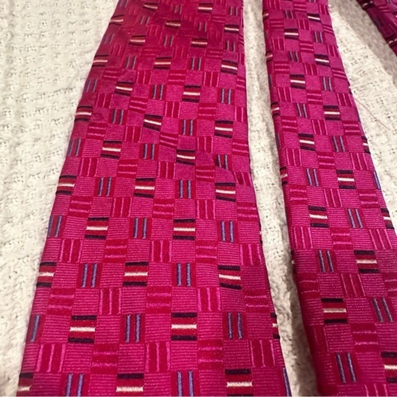 Duchamp London Purple Magenta Rectangle Bar Silk Necktie Tie - Picture 4 of 8